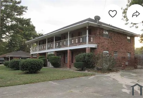 2 bed, 700 sqft, $1,225 — Photo 2