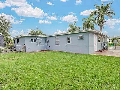 4303 Thomasson Ln — Photo 5