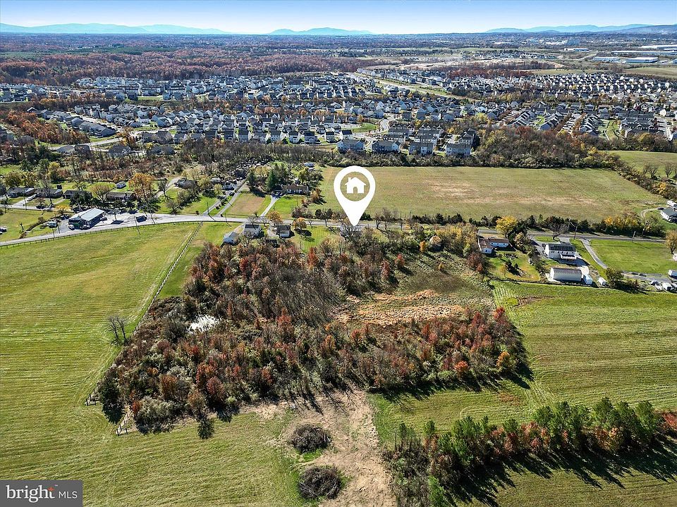 1st image of 751/761 Old Charles Town Rd