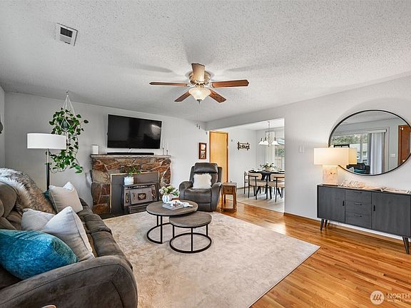 5th image of 7104 149th Street E