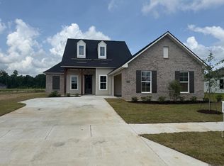 37273 Cattle Ave, Prairieville, LA 70769