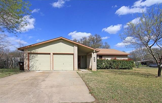 1507 Wildflower Drive in Round Rock ~ welcome home.