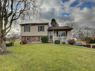 117 Queen Ave, Shamokin Dam, PA 17876