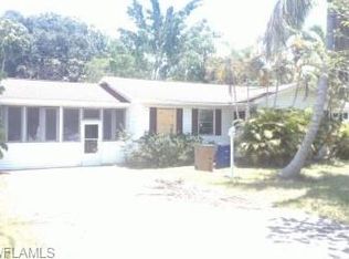 319 Bellair Rd, Fort Myers, FL 33905