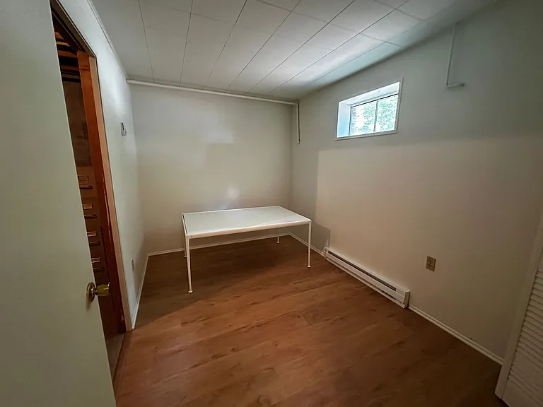 113 Sherwood Ct — Photo 15