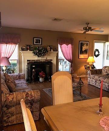 2nd image of 53 Mansfield Ave