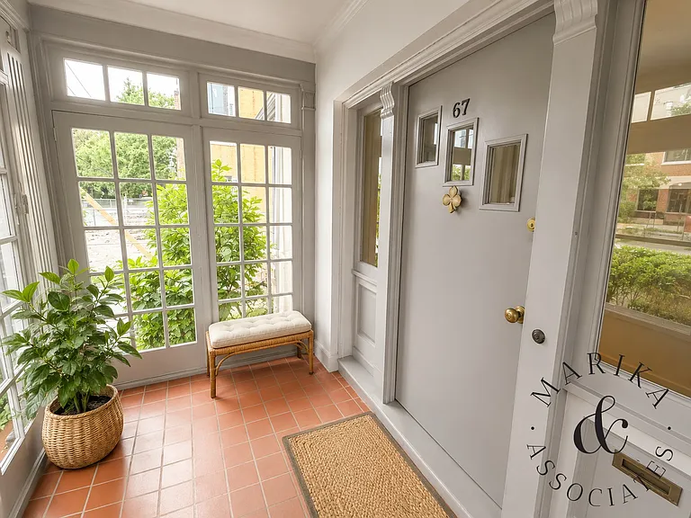 67 Green St — Photo 30