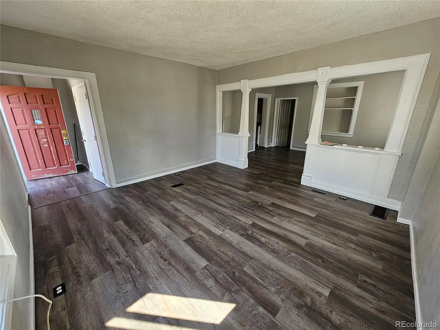 1 bed, 1.0 bath, 707 sqft, $1,300 — Photo 3
