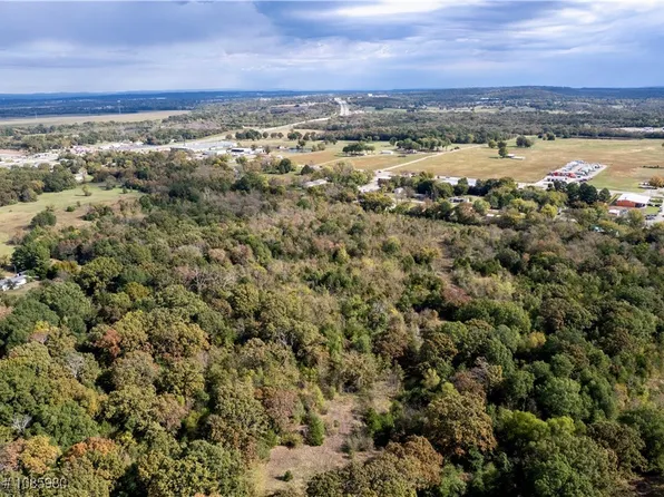 W Pryor Ave, Pocola, OK 74902