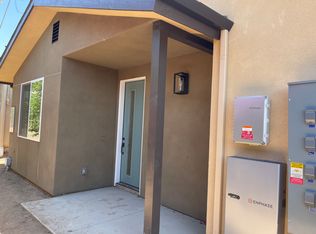 208 S Hayden Dr, Escondido, CA 92027