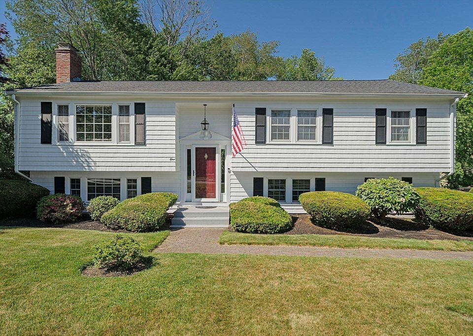 1st image of 1 Carpenter Ln