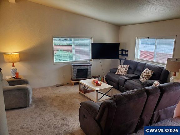 3rd image of 205 Boone Rd SE Unit 62