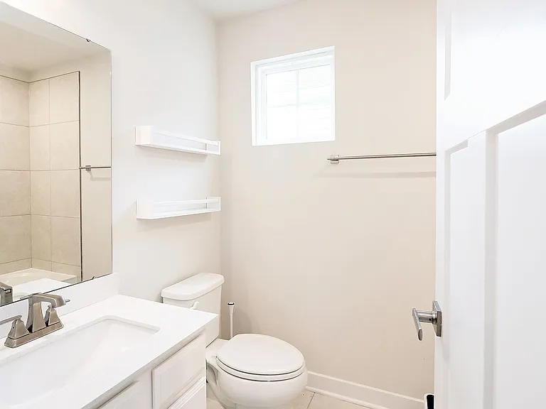 4304 Sunset Dr — Photo 16