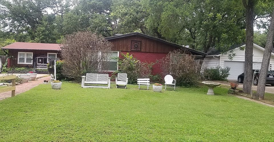 2nd image of 1418 Ficklin Ave