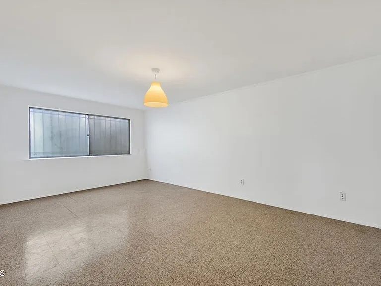 1827 Oak Tree Dr — Photo 12