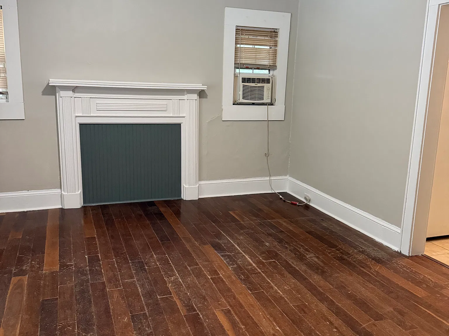2 bed, $950 — Photo 2
