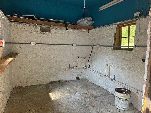 15th image of this home