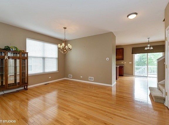 3rd image of 3573 Sonoma Cir