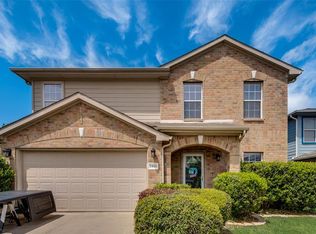 3481 Hidden Canyon Rd, Roanoke, TX 76262