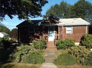 43 Helm St, Jamestown, RI 02835