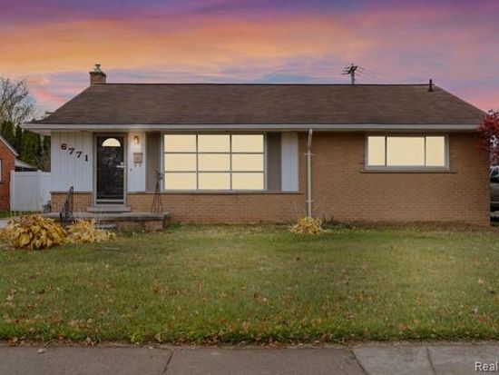 6771 Sunset St, Garden City, MI 48135