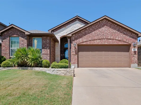 5813 Longmont Dr, Denton, TX 76208