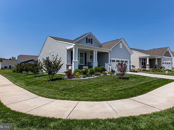 3rd image of 32127 Deerwood Ln