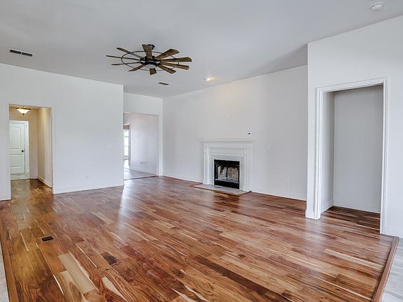 5th image of 5733 109th St