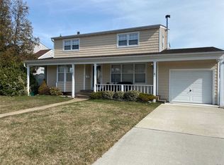 1105 Logan Rd, Wantagh, NY 11793