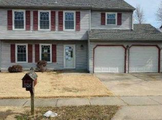 121 Robins Run W, Logan Township, NJ 08085
