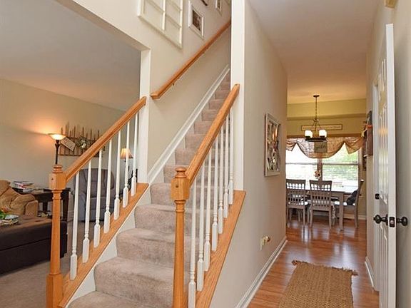 3rd image of 934 Balsam Wood Ln