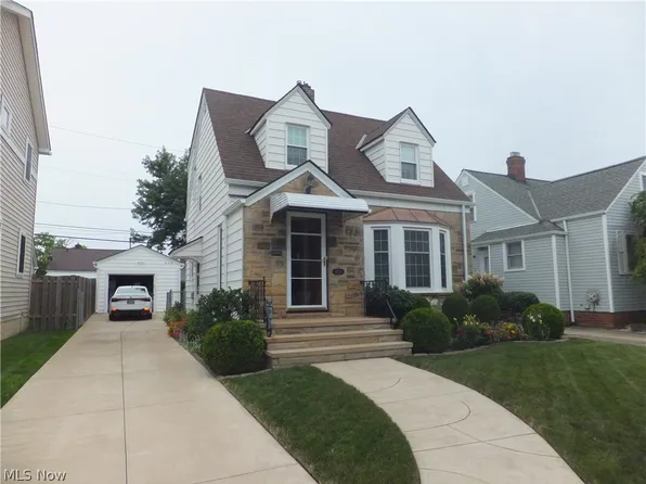 4224 W 58th St, Cleveland, OH 44144