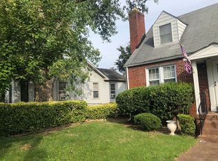 5301 N Carlin Springs Rd, Arlington, VA 22203