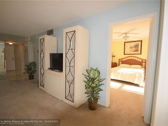 4th image of 6701 N University Dr APT 218