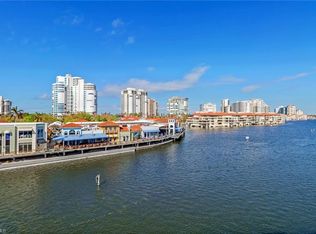 205 Park Shore Dr #4443, Naples, FL 34103