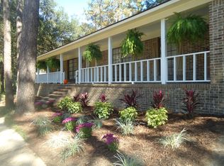 103 Crestview Cir, Daphne, AL 36526