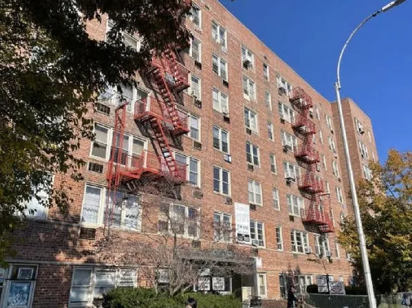 7000 Bay Pkwy APT 6I, Brooklyn, NY 11204