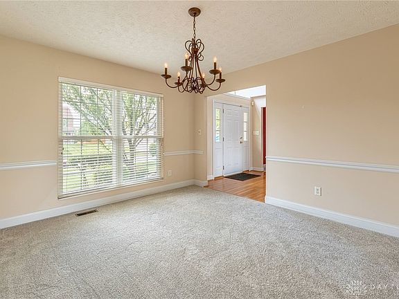 5th image of 2402 Heather Glen Ct