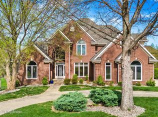 2907 Doe Ridge Ct, Prospect, KY 40059