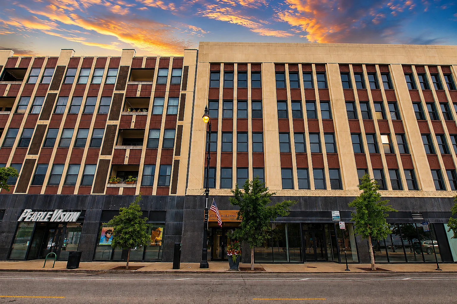 2 bed, 900 sqft, $2,000 — Photo 2