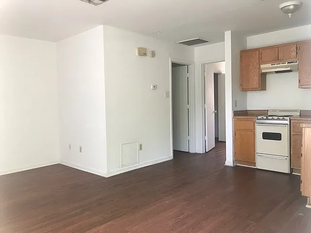 3305 Holick Ln #D — Photo 5