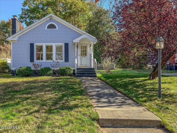 136 East Avenue, Saratoga Springs, NY 12866