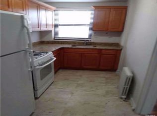 40 S Long Beach Rd, Rockville Centre, NY 11570