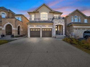 51 Narbonne Cres, Hamilton, ON L8J0J7