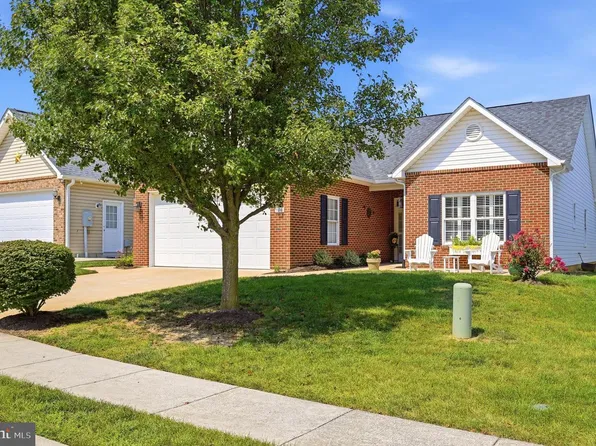 106 Sarvis Ct, Stephens City, VA 22655