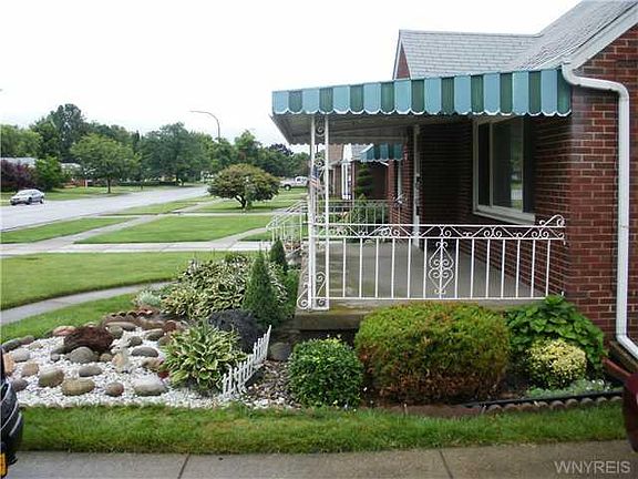 3rd image of 94 Shamokin Dr
