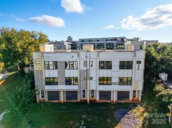 221 Walnut Ave #D, Charlotte, NC 28208