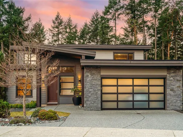 266 Crestline Ter, Nanaimo, BC V9T 0H1