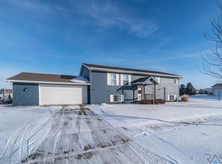 500 Laura St, Harrisburg, SD 57032
