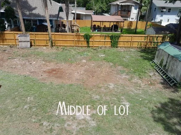 913 E Shadowlawn Ave #26, Tampa, FL 33603